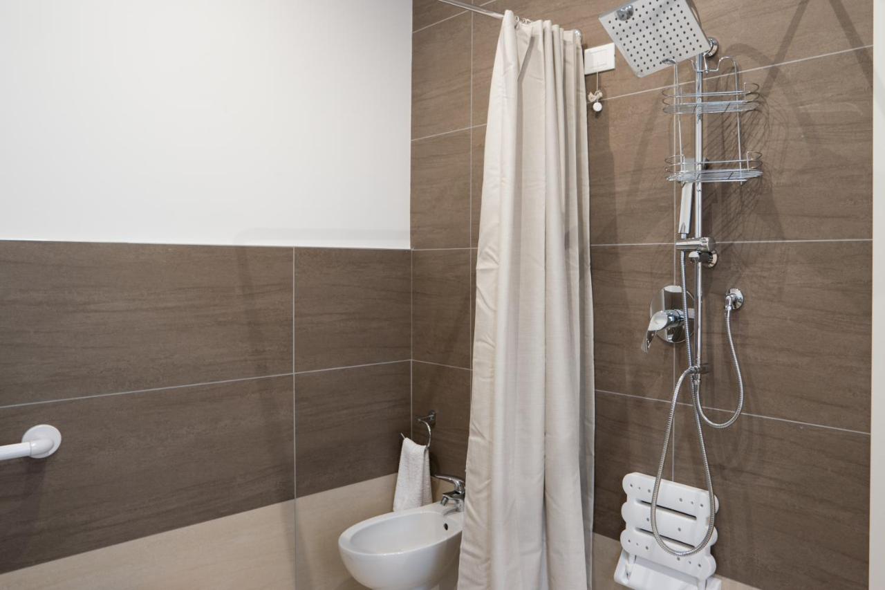 Venice Rooms เมสเตร ภายนอก รูปภาพ