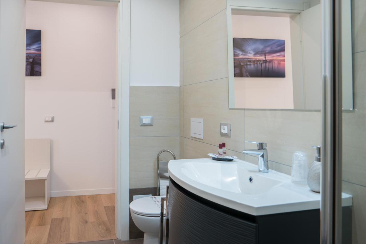 Venice Rooms เมสเตร ภายนอก รูปภาพ