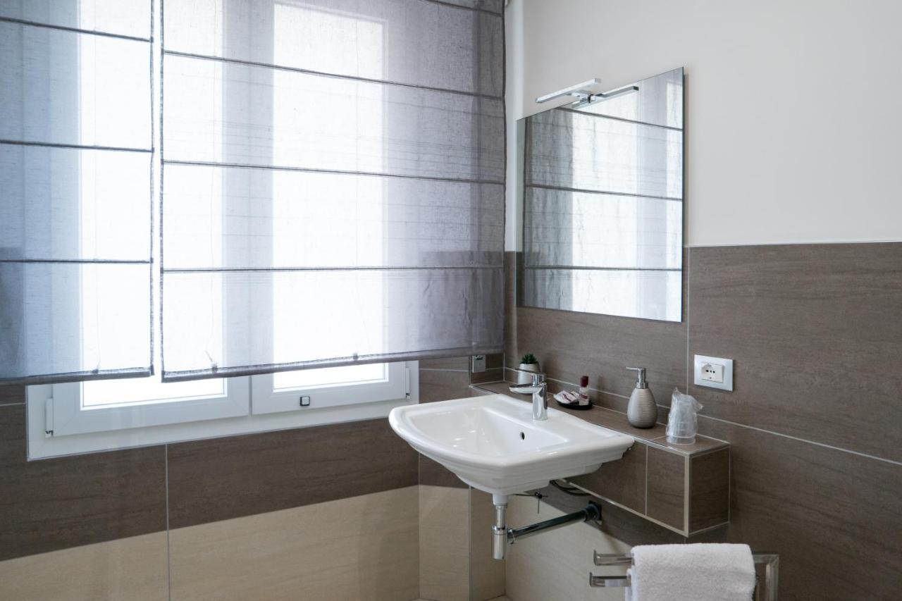 Venice Rooms เมสเตร ภายนอก รูปภาพ